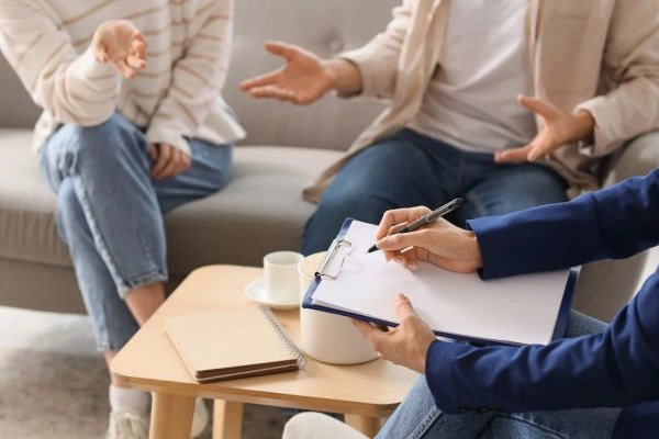 Image of divorce mediation Stafford in progress.